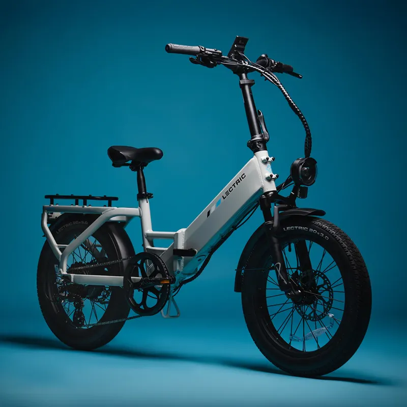 Lectric XP4 750 Step-Thru eBike - Stratus White-11