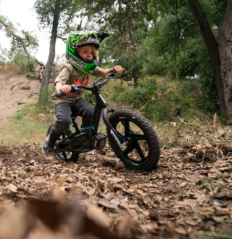 Stacyc 16eDRIVE Brushless Electric Balance Bike-8